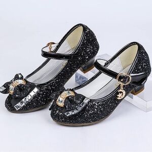 5/$20 SALE ❤️Sparkly Black Kids Shoes with Bow